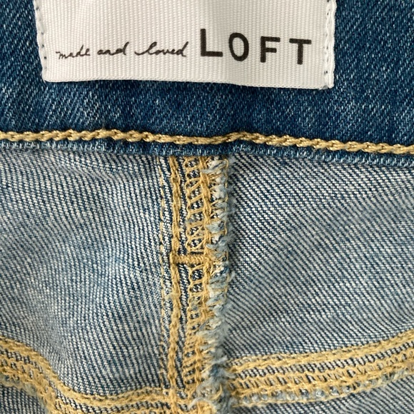 LOFT Petite Mid-Rise Classic 5-Pocket Skinny Jeans Light Blue Wash Size 28/6P - Picture 8 of 8